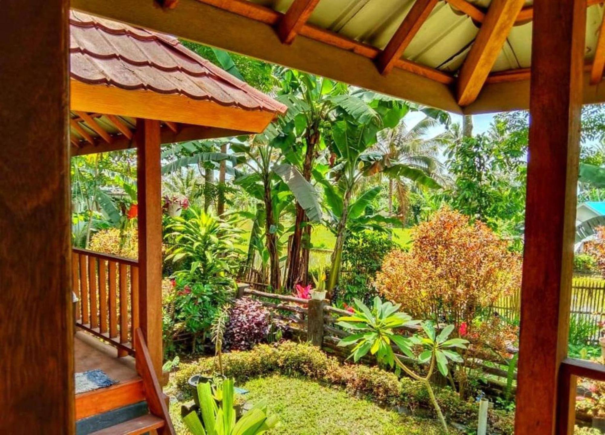 Pondok Rinjani Bungalow テテバトゥ エクステリア 写真