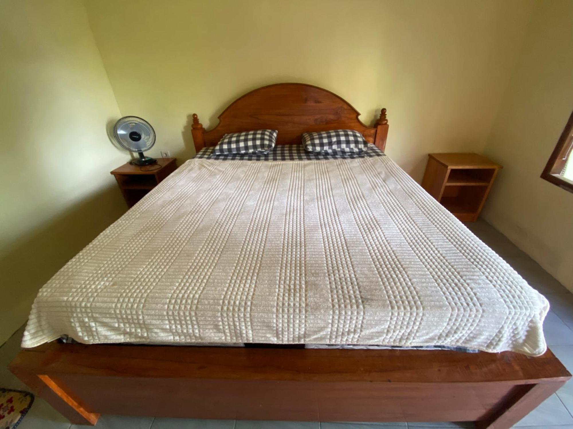 Pondok Rinjani Bungalow テテバトゥ エクステリア 写真