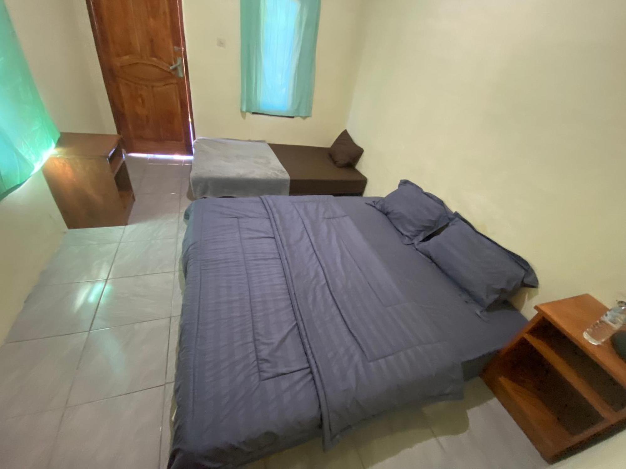 Pondok Rinjani Bungalow テテバトゥ エクステリア 写真