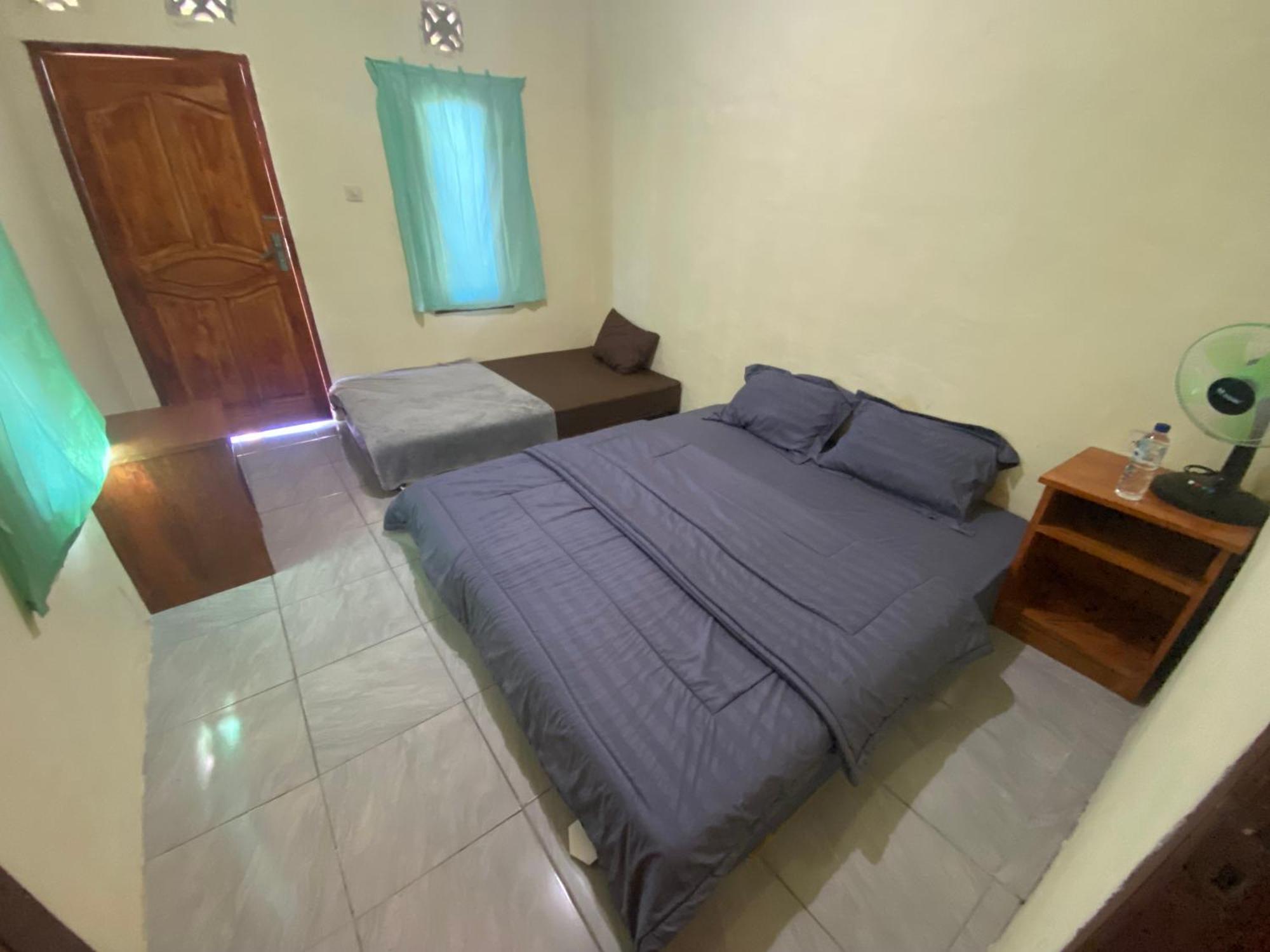 Pondok Rinjani Bungalow テテバトゥ エクステリア 写真